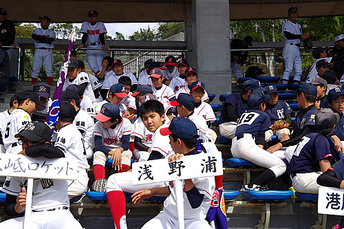 第1２回東京ﾔｸﾙﾄｽﾜﾛｰｽﾞ旗争奪学童軟式野球大会開会式