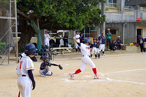 第1２回東京ﾔｸﾙﾄｽﾜﾛｰｽﾞ旗争奪学童軟式野球大会二回戦