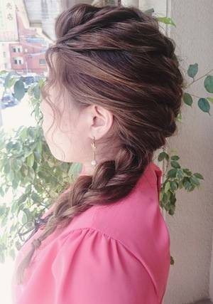 結婚式ヘアアレンジ