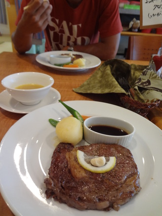 肉食＆３６週妊婦検診☆