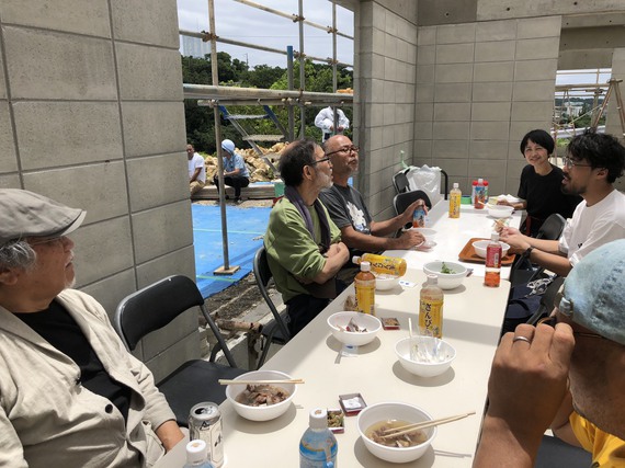 棟上げを終えて