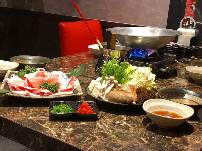 那覇市 新都心 沖縄のあぐー肉＆和牛が食べられる「結結（ゆいゆい）」 あぐー豚しゃぶしゃぶ