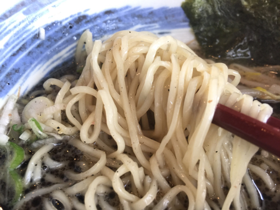 ラーメン屋 琉家 とんこつこがしらーめん