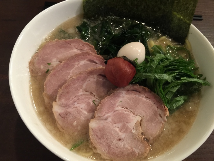 琉球チルダイ こってり塩とんこつラーメン