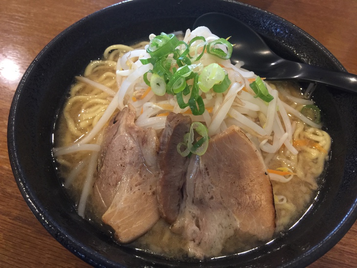 波蔵ラーメン