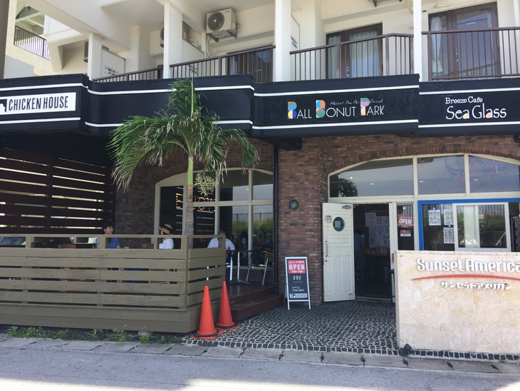 Breeze Cafe Sea Glassの外観