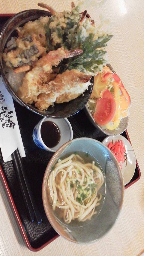 沖縄そばが食べたい