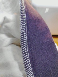至急！ロックミシンの目飛びの原因を教えてください(;∀;)