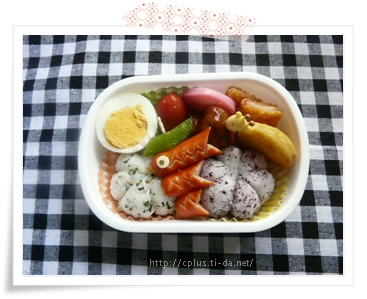 幼稚園弁当がはじまりました