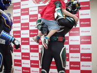琉神マブヤーって 抱っこじょうず
