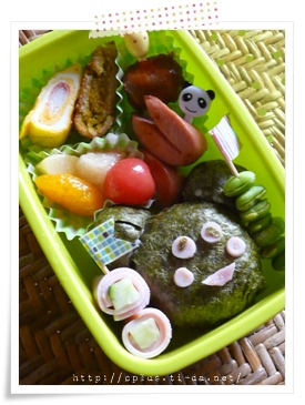 このおにぎり、怪物じゃないよ＠＠
