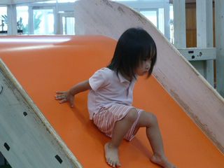 滑り台