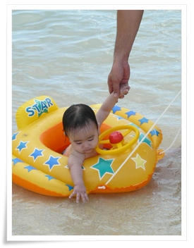 砂。海水浴。