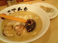 ラーメンは 2006/12/27 22:11:48