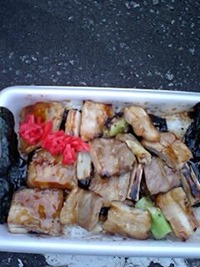 焼き鳥弁当 2009/08/01 16:35:08