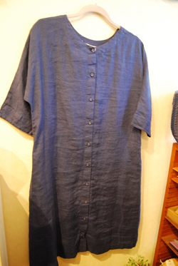 春服たくさん入荷しました♪