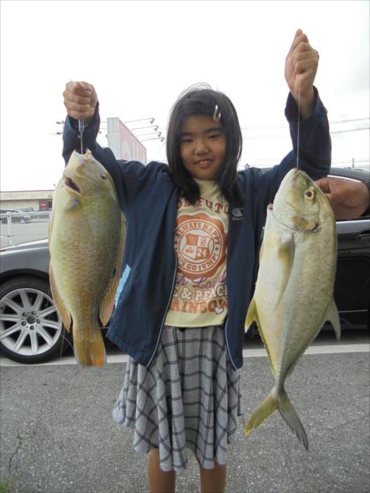 R2 5月24日 名前 金城 杏奈さん 魚名 オニヒラアジ 55 5 1 78 沖縄釣りざんまいブログ