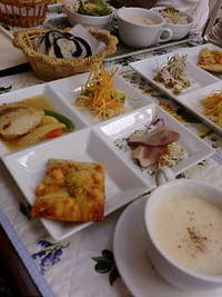 ランチ～～ 2010/02/01 01:39:50