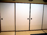 〈神楽坂料亭〉ふすまの張替え記１    網代(あじろ)の柄　 2009/04/19 01:12:48