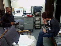 何やら黒い人影が… 2009/11/06 15:44:09