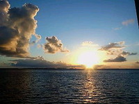 今日の夕日 2010/08/22 18:59:01