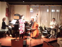 kumojiライブレポ♪ 2012/02/24 21:21:13