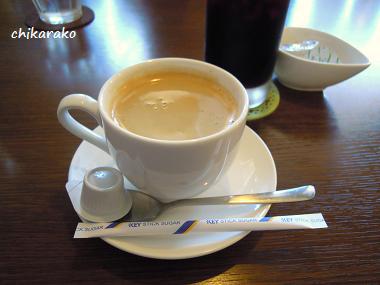 「ギノワンコーヒーシャープ 」でランチ♪