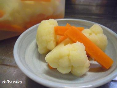 カリフラワーのピクルスを作ろう ♪