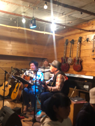 土曜日ー上原ひさこ後援会へ