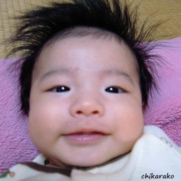 赤ちゃんの表情は面白い♪