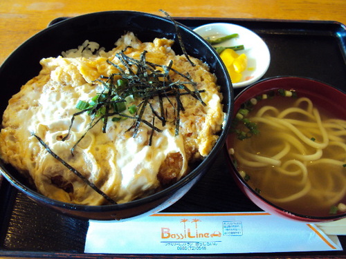この店はどこでしょう＜カツ丼の優等生＞キョー兄