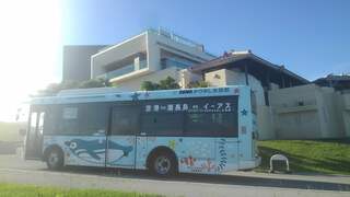 那覇空港へ隣接する瀬長島からの風景