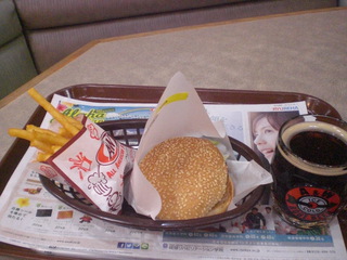 A&Wのルートビアとハンバーガー