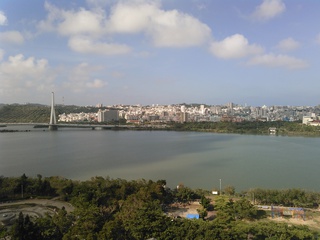 那覇市　漫湖公園辺りの風景