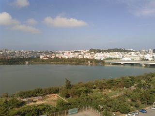 那覇市　漫湖公園辺りの風景