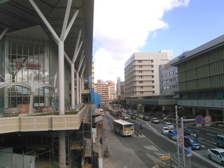 一変した旭橋交差点付近