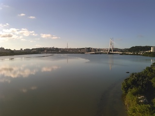 那覇市と豊見城市にまたがる漫湖公園