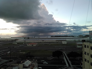 浦添市屋富祖辺りの風景
