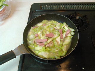 さまざまな美味しい食べ物の紹介