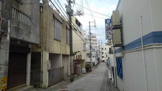 久しぶりに那覇の街を歩く
