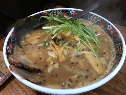 追風丸のたっぷり野菜ラーメン