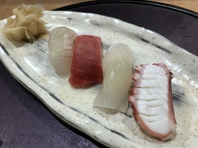 寿司割烹　裕楽　赤貝お造り