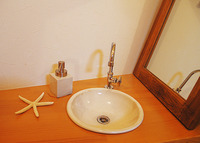 ２階トイレのインテリア 2011/01/04 17:09:58