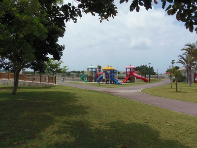 糸満近くの公園で休んでいる時の写真です