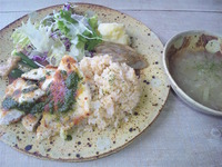 ランチ（Ｒｏｇｕｉｉ　ロギ） 2011/10/08 23:09:40