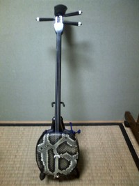 三線本皮張り　あけぼの三線