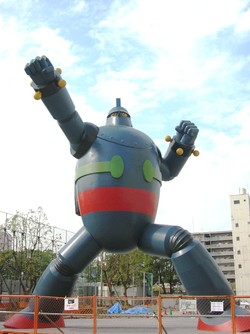 本日も多くの製本作業に担当者は追われてオリマス！御礼もうしあげます！