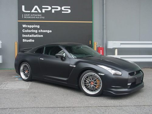 私が一番乗ってみたい車はNissanGT-R！