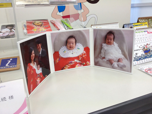 【自社商品】三面の大型写真額をこれから新商品として作り出します、当然ラミネックスセンターらしさが前面に押し出されますが！