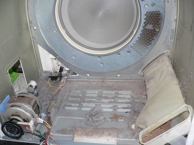 三洋　衣類乾燥機　修理　沖縄県内より　　ベルト交換修理、メンテナンス